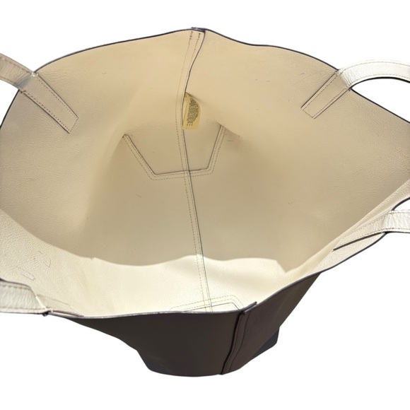 Kate Spade New York Leather Tote Bag with Tassel – Gray - Picture 2 of 15